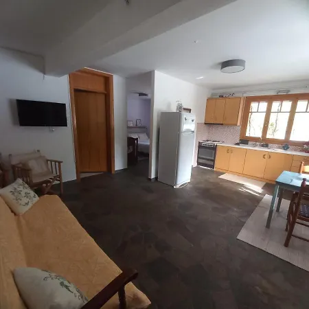 σπίτι σε ελαιώνα, House In An Olive Grove *