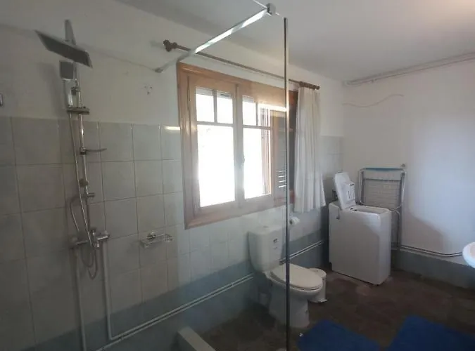 σπίτι σε ελαιώνα, House In An Olive Grove *